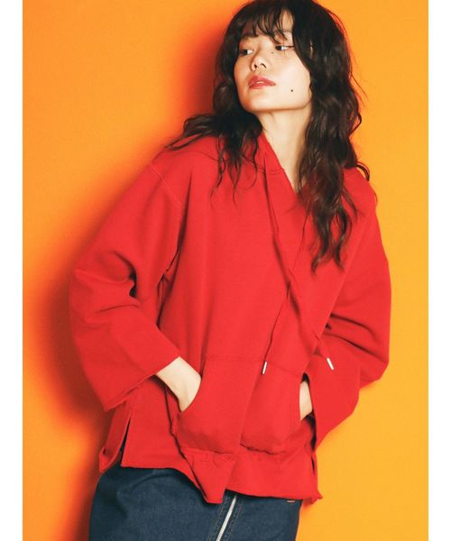 jouetie（ジュエティ）の「スリットBIGフーディー（パーカー・レディース・アイボリー/ブラック/レッド/ライトブルー・MEDIUM）」の6枚目の写真