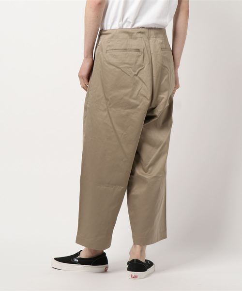 Journal Standard TRISECT(トライセクト)の「60/3 ギャバジン オーバーサイズ ツータック パンツ#(その他パンツ・メンズ・ベージュ・LARGE/MEDIUM/SMALL)」の3枚目の写真