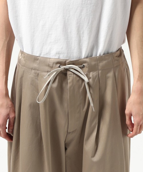 Journal Standard TRISECT(トライセクト)の「60/3 ギャバジン オーバーサイズ ツータック パンツ#(その他パンツ・メンズ・ベージュ・LARGE/MEDIUM/SMALL)」の8枚目の写真