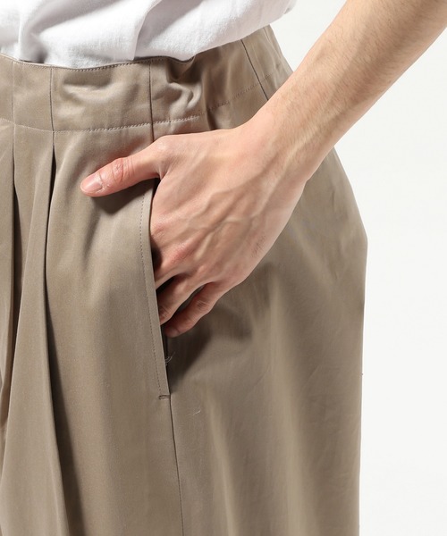 Journal Standard TRISECT(トライセクト)の「60/3 ギャバジン オーバーサイズ ツータック パンツ#(その他パンツ・メンズ・ベージュ・LARGE/MEDIUM/SMALL)」の10枚目の写真