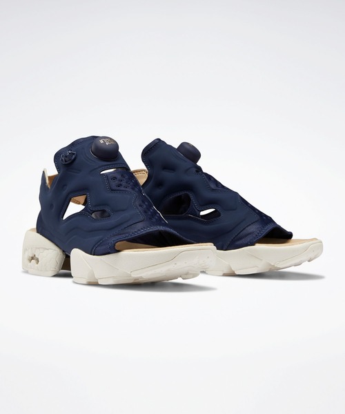 Reebok（リーボック）の「インスタポンプ フューリー サンダル / INSTAPUMP FURY SANDAL（サンダル・レディース・ブラック×ホワイト/ネイビー/グレー/ブルー系その他/オフホワイト・23.0cm/24.0cm/25.0cm/26.0cm/27.0cm/28.0cm）」の20枚目の写真