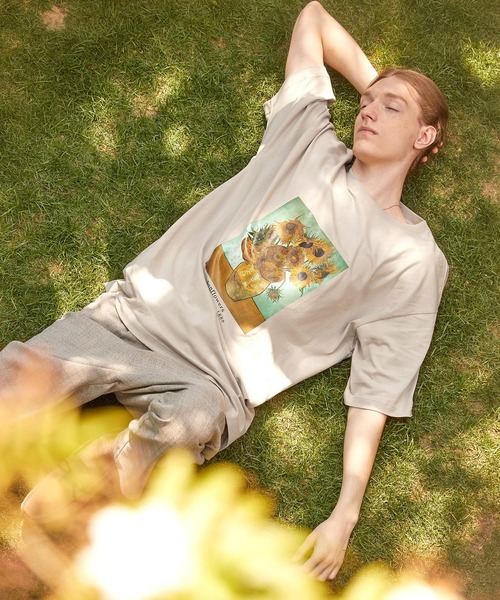 EMMA CLOTHES（エマクローズ）の「ART×EMMA CLOTHES別注 アート転写プリントビッグシルエット半袖カットソー バックプリント グラフィック カットソー（Tシャツ/カットソー・メンズ・ベージュ系その他/ブラック系その他2/グリーン系その他2/グリーン系その他/ブラック系その他3/グリーン系その他3/ホワイト系その他/ホワイト系その他2/ベージュ系その他2/ブラック系その他/ホワイト系その他3/ベージュ系その他3/ブラウン系その他/ブラウン系その他2/ブラウン系その他3/ブルー系その他2/ブルー系その他3/ブルー系その他/グリーン系その他6/グリーン系その他7/ベージュ系その他4/ベージュ系その他5/ブラック系その他4/ブラック系その他5/ブラック系その他6/ブラック系その他7/グリーン系その他5/ホワイト系その他7/ホワイト系その他5/ホワイト系その他6/ベージュ系その他6/ベージュ系その他7/グリーン系その他4/ブルー系その他5/ブルー系その他6/ブルー系その他7/その他9/その他/ホワイト系その他4/その他4/その他6/その他7/その他10/その他8/ブルー系その他4/その他2/その他3/その他5・M/L/S）」の16枚目の写真