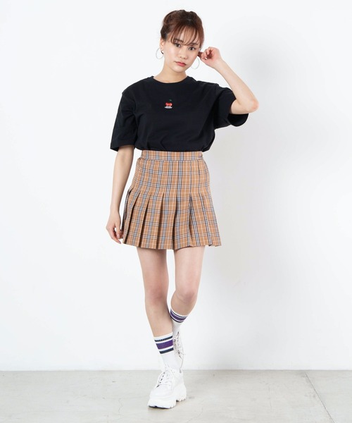 WEGO（ウィゴー）の「WEGO/チェリーワンポイントTシャツ（Tシャツ/カットソー・レディース・ブラック/ホワイト・LARGE/SMALL/MEDIUM）」の10枚目の写真