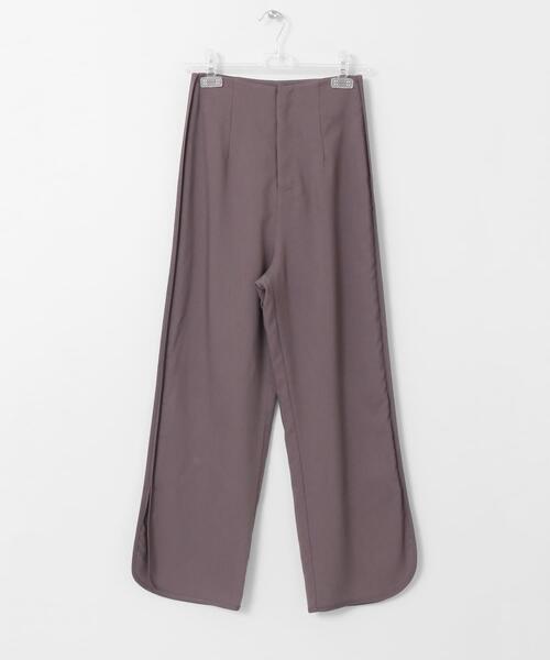 LAATO（ラート）の「PIPING SLIT PANTS（その他パンツ・レディース・グレー/オフホワイト/ストライプ・38/36）」の3枚目の写真