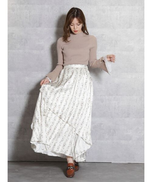 dazzlin（ダズリン）の「オリエンタルアートスカート（スカート・レディース・アイボリー/ブラック/ブルー・FREE）」の15枚目の写真