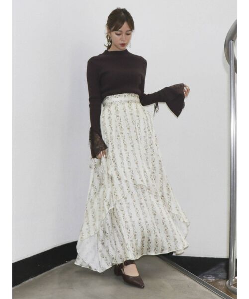 dazzlin（ダズリン）の「オリエンタルアートスカート（スカート・レディース・アイボリー/ブラック/ブルー・FREE）」の22枚目の写真