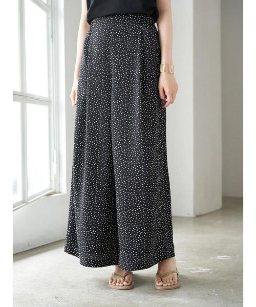 AMERICAN HOLIC(アメリカンホリック)の「センタータックリラックスワイドパンツ1 *(その他パンツ・レディース・ドット/ブラック/その他14・M/L)」の5枚目の写真