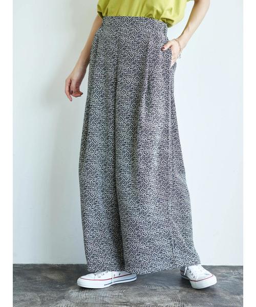 AMERICAN HOLIC(アメリカンホリック)の「センタータックリラックスワイドパンツ1 *(その他パンツ・レディース・ドット/ブラック/その他14・M/L)」の11枚目の写真