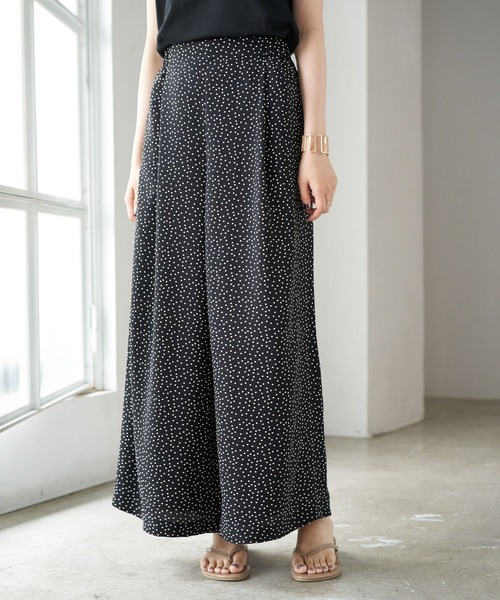 AMERICAN HOLIC(アメリカンホリック)の「センタータックリラックスワイドパンツ1 *(その他パンツ・レディース・ドット/ブラック/その他14・M/L)」の3枚目の写真