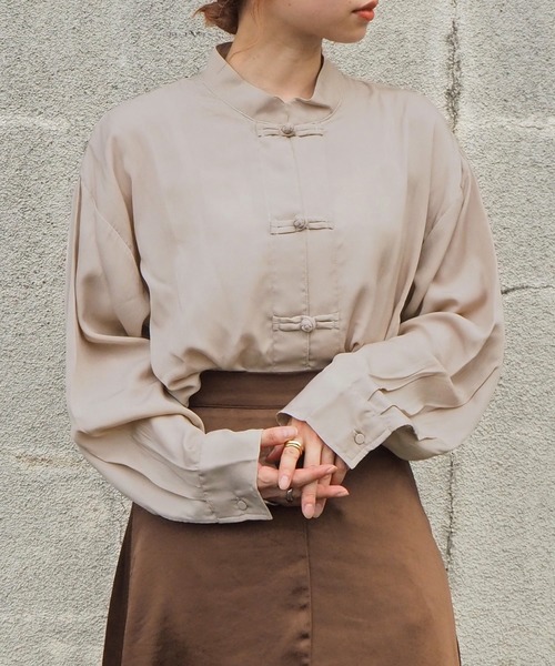 tiptop(ティップトップ)の「チャイナロングスリーブBIGシャツ(シャツ/ブラウス・レディース・オフホワイト/ブラック/ベージュ・FREE)」の12枚目の写真