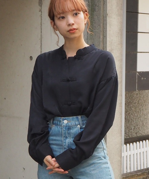 tiptop(ティップトップ)の「チャイナロングスリーブBIGシャツ(シャツ/ブラウス・レディース・オフホワイト/ブラック/ベージュ・FREE)」の7枚目の写真