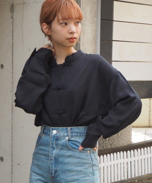 tiptop(ティップトップ)の「チャイナロングスリーブBIGシャツ(シャツ/ブラウス・レディース・オフホワイト/ブラック/ベージュ・FREE)」の8枚目の写真