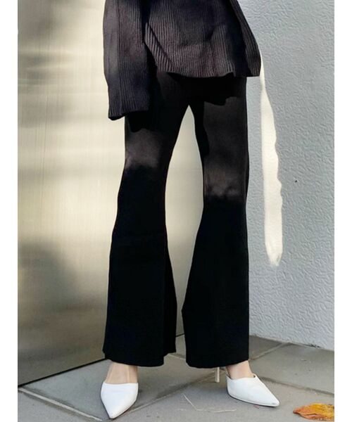 GYDA（ジェイダ）の「【WEB限定】H/Wリブニットワイドパンツ（その他パンツ・レディース・ブラック/ベージュ/アイボリー・FREE）」の3枚目の写真