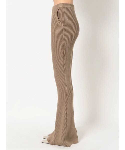 GYDA（ジェイダ）の「【WEB限定】H/Wリブニットワイドパンツ（その他パンツ・レディース・ブラック/ベージュ/アイボリー・FREE）」の16枚目の写真