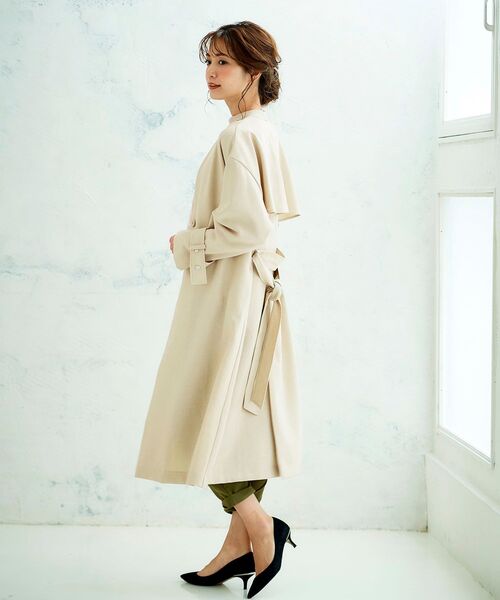 Perle Peche（ペルルペッシュ）の「エステルサージノーカラーVネック  