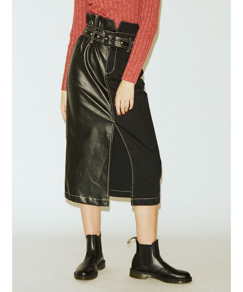 jouetie（ジュエティ）の「ハイウエストハイブリッドスカート（デニムスカート・レディース・アイボリー/ブラック/ライトブルー・MEDIUM）」の2枚目の写真