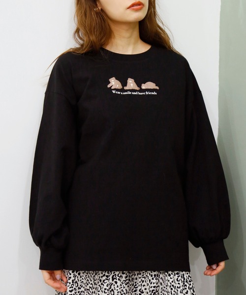 one after another NICE CLAUP（ワンアフターアナザーナイスクラップ）の「プリントアソートスウェット（Tシャツ/カットソー・レディース・ピンク/レッド/オフホワイト/ブラック・FREE）」の3枚目の写真