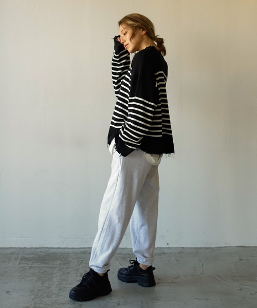 Auntie Rosa Holiday（アンティローザホリデー）の「ダメージパネルボーダーニット（ニット/セーター・レディース・ブラック/グレー/ホワイト・FREE）」の20枚目の写真