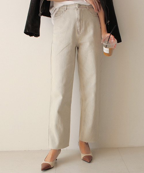 MODE ROBE（モードローブ）の「ストレートデニムパンツ（デニムパンツ・レディース・ブルー/ライトグレー/ホワイト/ライトブルー・M/S）」の20枚目の写真