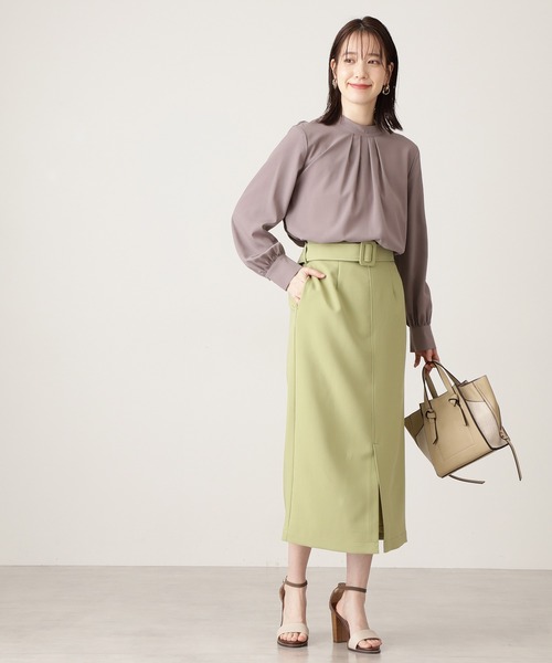 N.（N. Natural Beauty Basic）（エヌエヌナチュラルビューティーベーシック）の「◆フハクキリカエバックシャーリングブラウス（シャツ/ブラウス・レディース・ネイビー/アイボリー/モカ・MEDIUM）」の8枚目の写真