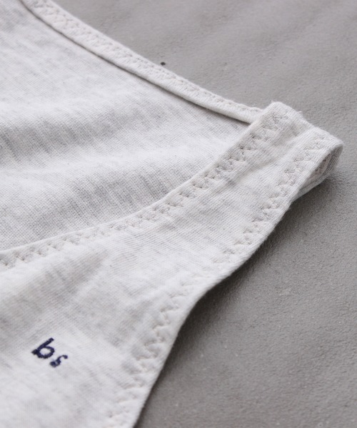 bulle de savon(ビュルデサボン)の「●"bs"ロゴ刺繍 タンクトップ(タンクトップ・レディース・キナリ/ブラック/グレー・FREE)」の12枚目の写真