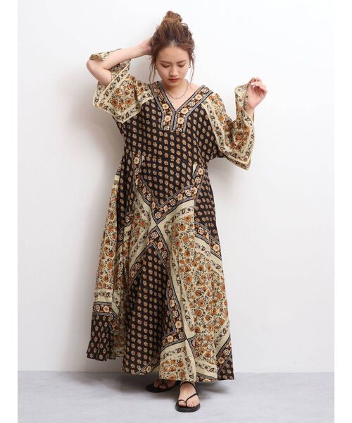 Ungrid（アングリッド）の「エスニックデザインワンピース（ワンピース・レディース・レッド/イエロー・FREE）」の6枚目の写真