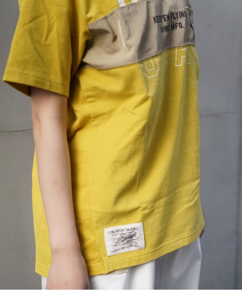 AVIREX(アヴィレックス)の「プリントコンビミリタリープルオーバー/ PRINT COMBI MILITARY PULLOVER(Tシャツ/カットソー・レディース・オフホワイト/ブルー/マスタード・FREE)」の12枚目の写真