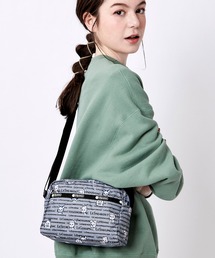 LeSportsac | 【LeSportsac× OSAMU GOODS(R)】DANIELLA CROSSBODY　オサムタイポグラフィ(ショルダーバッグ)