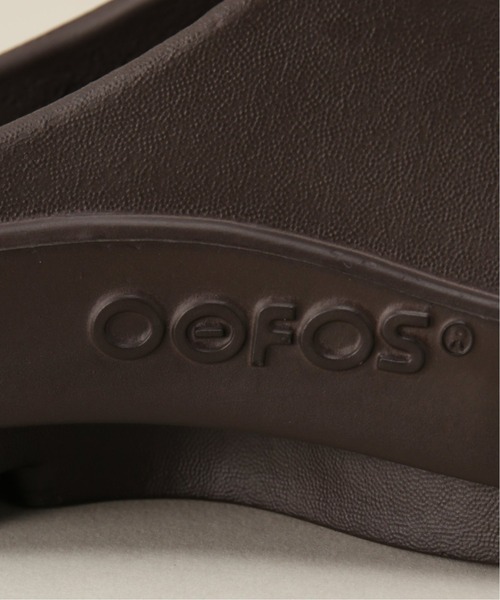 OOFOS（ウーフォス）の「【OOFOS / ウーフォス】 OOAHH（サンダル・メンズ・ブラック/ブラウン・25cm/26cm/27cm/28cm）」の10枚目の写真