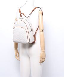 MICHAEL KORS（マイケルコース）の「ABBEY ミディアム バックパック