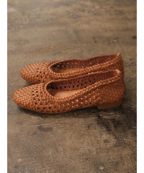 rem closet(レムクローゼット)の「mesh pumps(パンプス・レディース・キャメル・S/XS)」の3枚目の写真