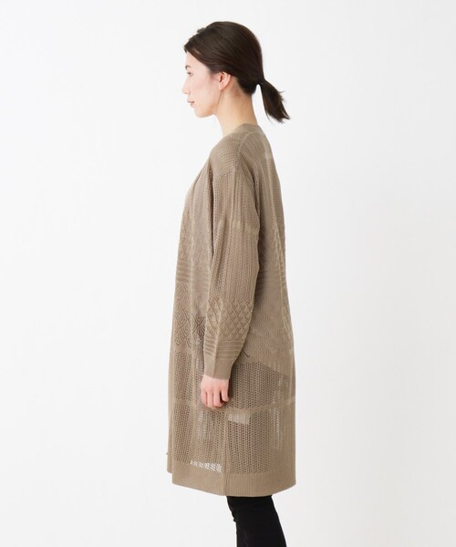 SHOO・LA・RUE（シューラルー）の「◆透かし柄ニットロングカーディガン（カーディガン/ボレロ・レディース・ブラック/ダークブラウン/オフホワイト・02/03/04）」の7枚目の写真