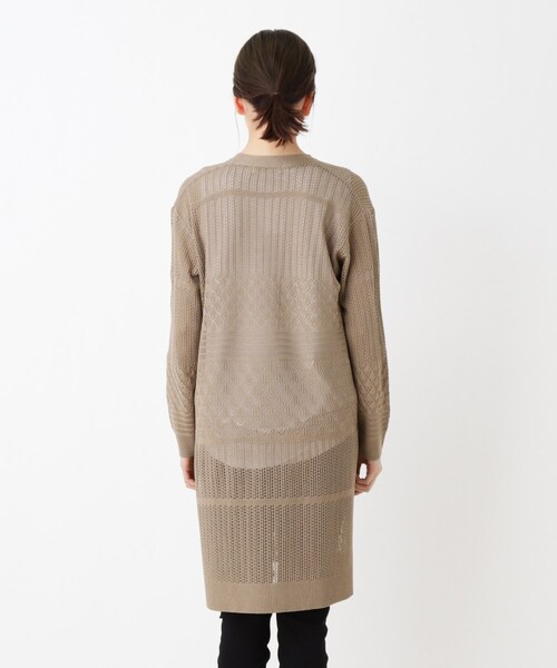 SHOO・LA・RUE（シューラルー）の「◆透かし柄ニットロングカーディガン（カーディガン/ボレロ・レディース・ブラック/ダークブラウン/オフホワイト・02/03/04）」の10枚目の写真