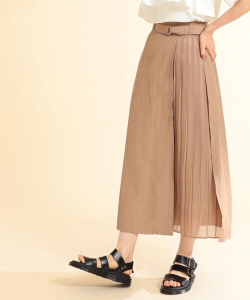 Ray BEAMS(レイビームス)の「Ray BEAMS / プリーツ キリカエ ラップ スカート▲(スカート・レディース・ブラック/ベージュ・1/0)」の11枚目の写真