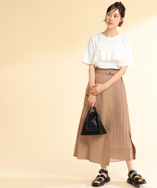 Ray BEAMS(レイビームス)の「Ray BEAMS / プリーツ キリカエ ラップ スカート▲(スカート・レディース・ブラック/ベージュ・1/0)」の14枚目の写真