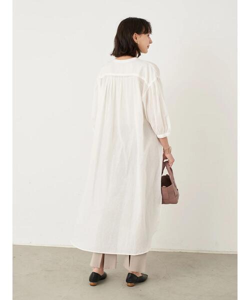 earth music&ecology（アースミュージックアンドエコロジー）の「ギャザーワンピース ＊（ワンピース・レディース・グレー/オフホワイト/オレンジ/ホワイト系その他2・FREE）」の19枚目の写真