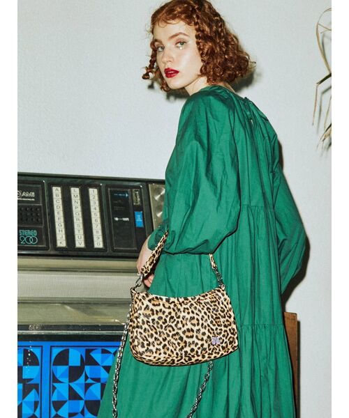 jouetie（ジュエティ）の「キルティングハーフ BAG（ハンドバッグ・レディース・ブラック/インディゴブルー/その他1・FREE）」の8枚目の写真