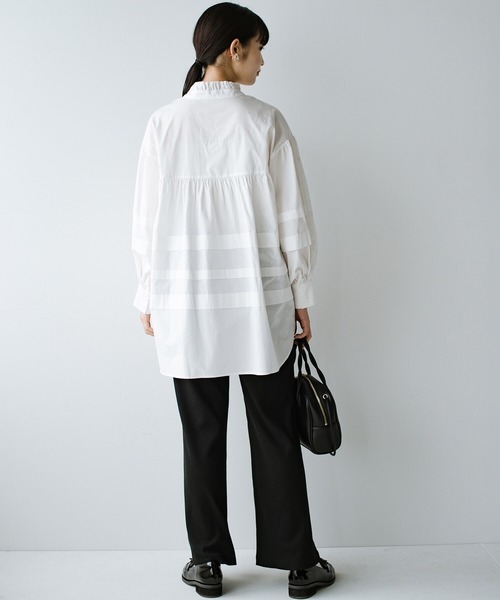 haco!（ハコ）の「【スザンヌさんコラボ】ほどよい甘さをミックスした 大人の可愛げリボンブラウス by LOVE&PEACE PROJECT（シャツ/ブラウス・レディース・キャメル/オフホワイト・LARGE/X-LARGE/MEDIUM/SMALL）」の13枚目の写真