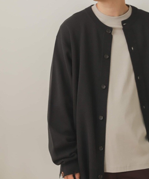 SENSE OF PLACE by URBAN RESEARCH（センスオブプレイスバイアーバンリサーチ）の「『WEB/一部店舗限定カラー』ダメージクルーネックカーディガン（カーディガン/ボレロ・メンズ・レッド/ライトベージュ/ミント/ダークグレー/ライトブルー・LARGE/MEDIUM）」の13枚目の写真