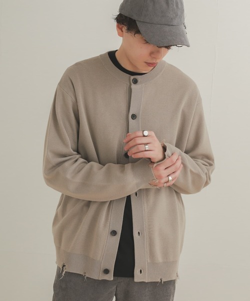 SENSE OF PLACE by URBAN RESEARCH（センスオブプレイスバイアーバンリサーチ）の「『WEB/一部店舗限定カラー』ダメージクルーネックカーディガン（カーディガン/ボレロ・メンズ・レッド/ライトベージュ/ミント/ダークグレー/ライトブルー・LARGE/MEDIUM）」の22枚目の写真