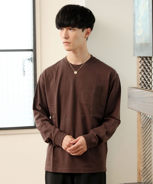 TopIsm(トップイズム)の「ワイドシルエット ヘビーウェイト USAコットンクルーネック長袖Tシャツ(Tシャツ/カットソー・メンズ・ホワイト/ブラック/ダークブラウン/ベージュ/パープル/ネイビー/チャコール/ブルー・LL/M/L)」の4枚目の写真