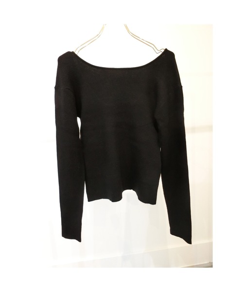 ulu（ウル）の「Back open long sleeve knit（ニット/セーター・レディース・ブラック/モカ/グレイッシュベージュ・FREE）」の9枚目の写真