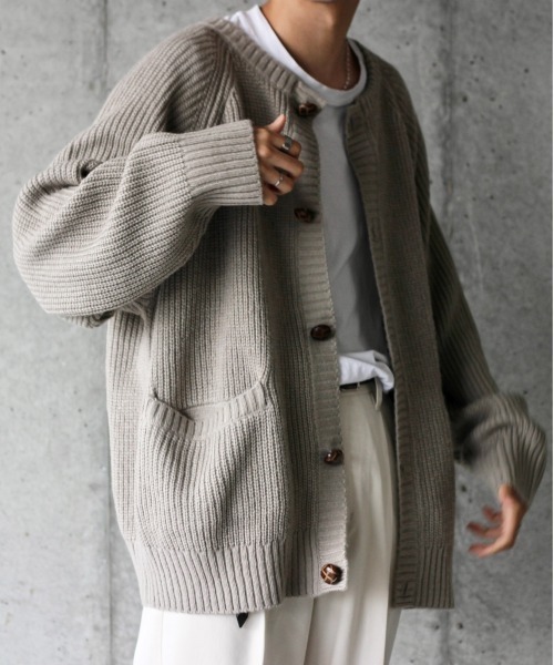 y/m by れぽすけ（イムバイレポスケ）の「ビッグポケットルーズニットカーデ（カーディガン/ボレロ・メンズ・ブラック/グリーン/グレイッシュベージュ・LARGE/MEDIUM）」の9枚目の写真