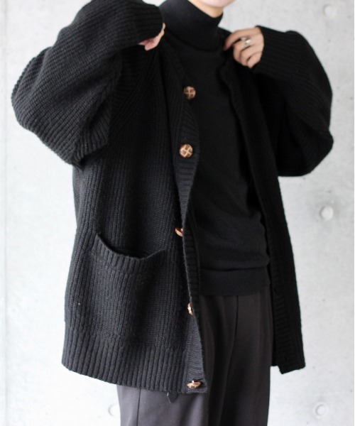 y/m by れぽすけ（イムバイレポスケ）の「ビッグポケットルーズニットカーデ（カーディガン/ボレロ・メンズ・ブラック/グリーン/グレイッシュベージュ・LARGE/MEDIUM）」の22枚目の写真