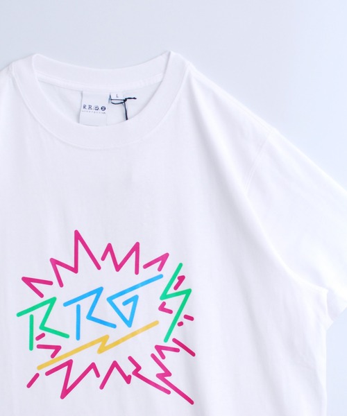 R.R.G.S(アールアールジーエス)の「COLOR LOGO T-SHIRTS(Tシャツ/カットソー・メンズ・ホワイト/ブラック・MEDIUM/LARGE/X-LARGE)」の3枚目の写真
