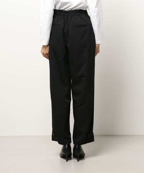 Wefst（ウェスト）の「【Wefst】T/R/puツイル2wayパンツ（その他パンツ・レディース・ブラック/ベージュ系その他/カーキ/グレイッシュベージュ・FREE）」の6枚目の写真