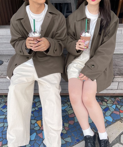 PairPair（ペアペア）の「ステンカラーショートコート(ユニセックス)（ステンカラーコート・レディース・モカ/ライトベージュ・MEDIUM/LARGE）」の9枚目の写真