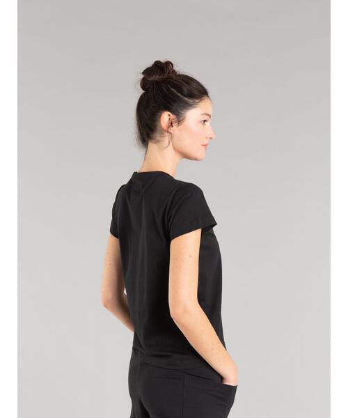 agnes b.(アニエスベー)の「SAE0 TS サラエボハートTシャツ(Tシャツ/カットソー・レディース・ブラック・2/3/1)」の4枚目の写真