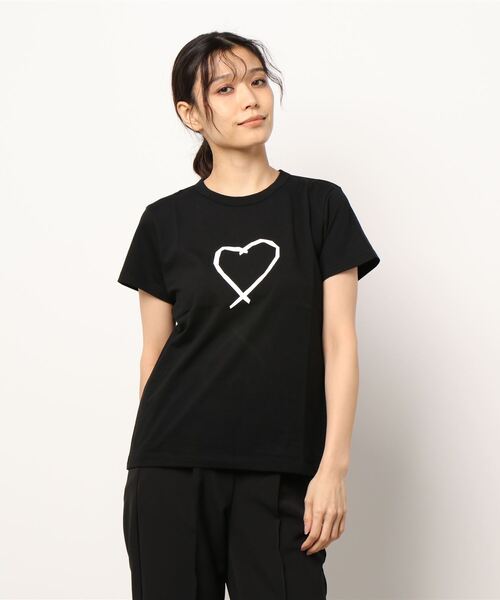 agnes b.(アニエスベー)の「SAE0 TS サラエボハートTシャツ(Tシャツ/カットソー・レディース・ブラック・2/3/1)」の7枚目の写真