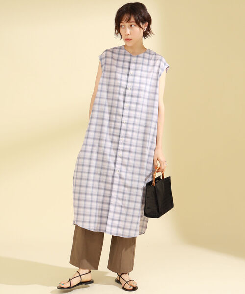 Ray BEAMS(レイビームス)の「GYMPHLEX / ノースリーブ シャツ ドレス(シャツワンピース・レディース・ブルー系その他/ピンク系その他・14)」の5枚目の写真